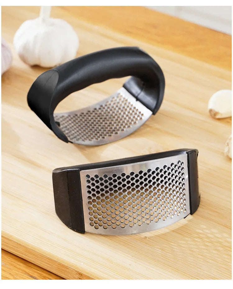 Stainless Steel Garlic Crusher
 Manual Garlic Mincer