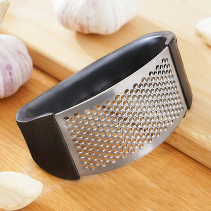 Stainless Steel Garlic Crusher
 Manual Garlic Mincer